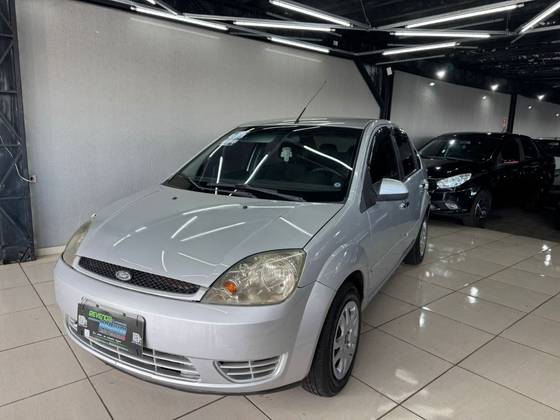FORD FIESTA 1.6 MPI SEDAN 8V FLEX 4P MANUAL